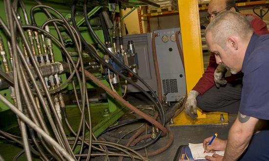 Pirtek Wolverhampton technician at work 2